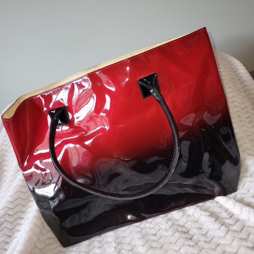 Elizabeth Arden Big Tote